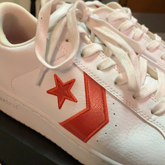 Converse EV3 OX Leather white/red Men’s 8.5 STYLE 162869C. Used. ⭐️ - Picture 2 of 6